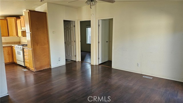 Detail Gallery Image 6 of 19 For 3976 Leonore Ave, Clearlake,  CA 95422 - 3 Beds | 2 Baths