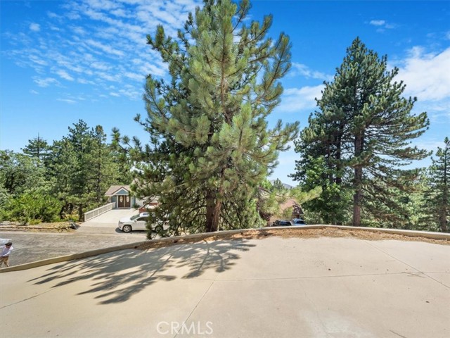 Detail Gallery Image 25 of 46 For 30134 Enchanted Way, Running Springs,  CA 92382 - 4 Beds | 3/1 Baths