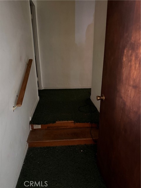 Detail Gallery Image 11 of 28 For 27490 Norwood, Highland,  CA 92346 - 4 Beds | 2/1 Baths