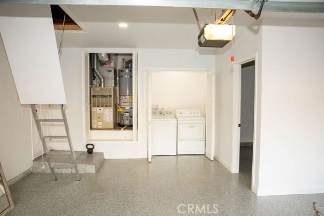 Detail Gallery Image 25 of 38 For 42 Almond Tree Ln, Irvine,  CA 92612 - 3 Beds | 2 Baths