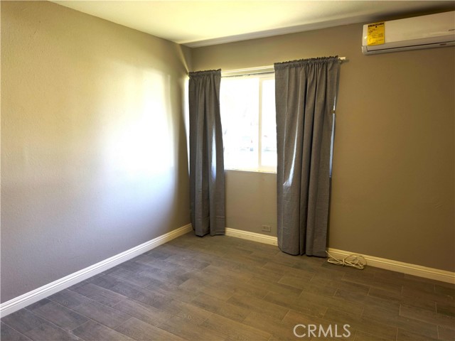 Detail Gallery Image 9 of 16 For 2406 Angela #1,  Pomona,  CA 91766 - 3 Beds | 2 Baths