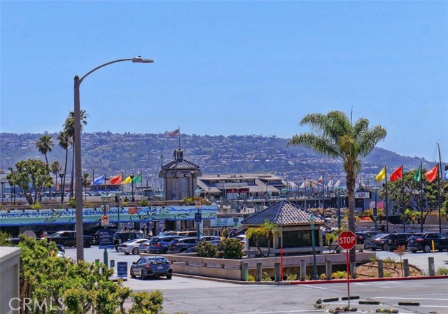 Restaurants and Shops on the Pier