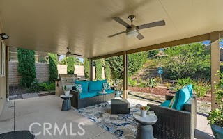 https://media.crmls.org/medias/651b5eea-93d7-46ab-bab7-0c559674e929.jpg?preset=X-Large