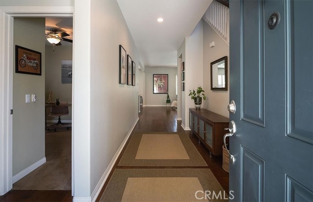 Detail Gallery Image 4 of 44 For 32804 Red Carriage Rd, Winchester,  CA 92596 - 5 Beds | 3 Baths