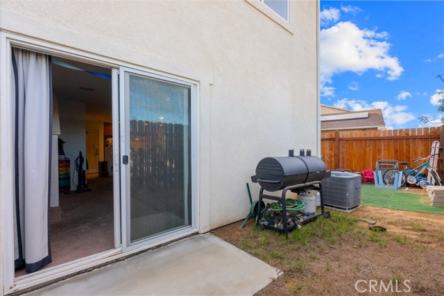 Detail Gallery Image 22 of 25 For 26142 Gravett Pl, Saugus,  CA 91350 - 4 Beds | 3 Baths