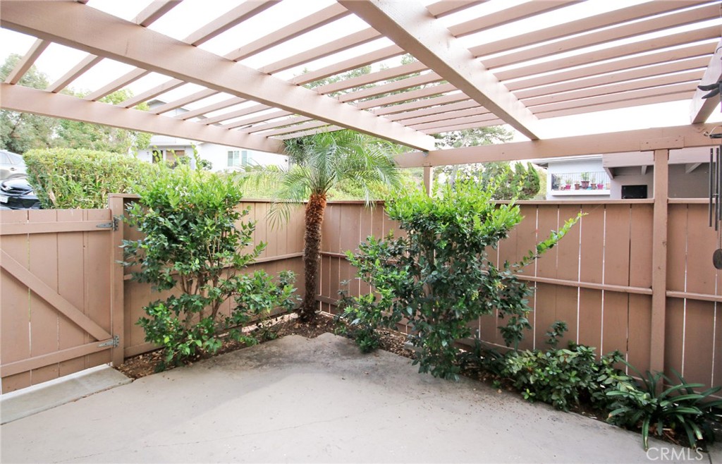 MLS #IG25233216 image #23