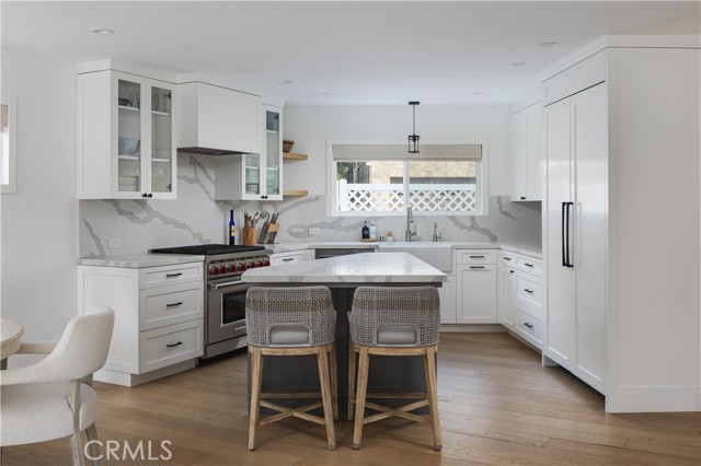 Detail Gallery Image 5 of 23 For 1520 Abalone, Newport Beach,  CA 92662 - 4 Beds | 3/2 Baths