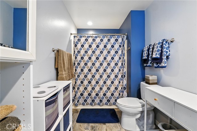 2275 Ximeno Avenue, Long Beach CA: https://media.crmls.org/medias/651f5bd1-6fb6-4476-9a9e-5d962d6bcc2a.jpg