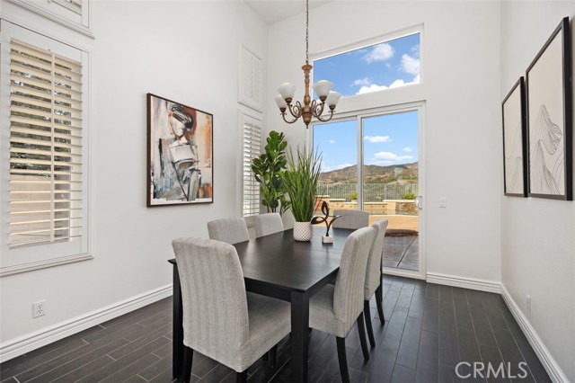 2 Via Bandada, Rancho Santa Margarita CA: https://media.crmls.org/medias/652020d3-fd17-433a-ae5b-a3c38754a58d.jpg