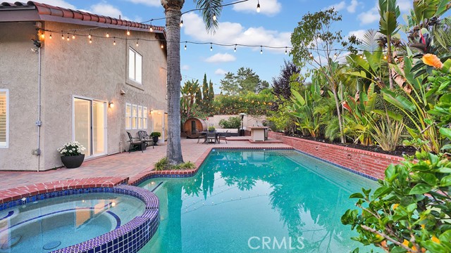 31962 Via Montura, San Juan Capistrano CA: https://media.crmls.org/medias/6520444d-dcf0-4db6-8492-d08ce6691c5f.jpg
