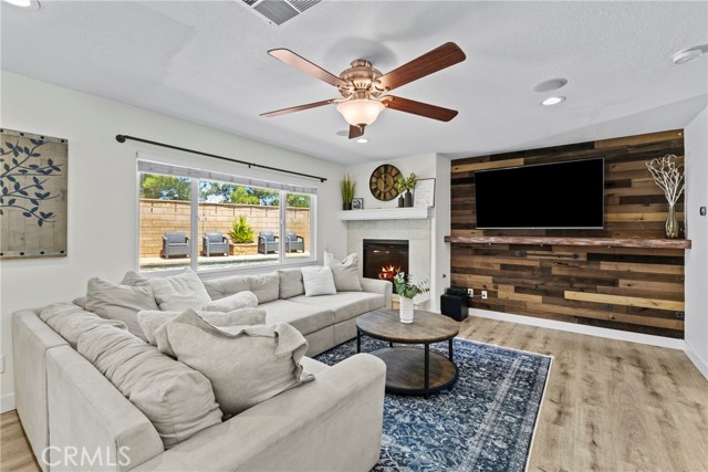 Detail Gallery Image 7 of 60 For 38551 Tranquila Ave, Murrieta,  CA 92563 - 3 Beds | 2/1 Baths