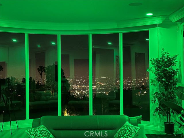 Detail Gallery Image 117 of 200 For 7930 Vulcan Dr, Los Angeles,  CA 90046 - 7 Beds | 8/1 Baths