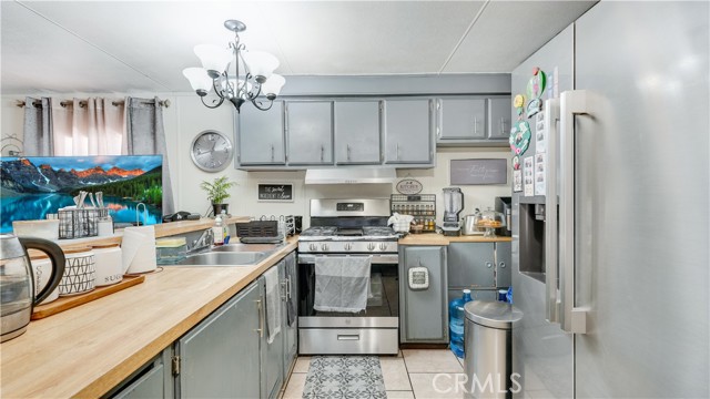 Detail Gallery Image 8 of 12 For 6154 Mission #33,  Riverside,  CA 92509 - 2 Beds | 1/1 Baths