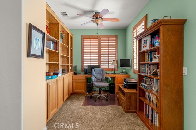 Detail Gallery Image 31 of 41 For 3201 Club Rancho, Palmdale,  CA 93551 - 4 Beds | 3 Baths