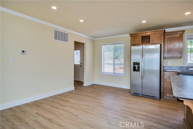 Detail Gallery Image 10 of 24 For 15424 Glenn Rd, Cobb,  CA 95426 - 3 Beds | 2 Baths