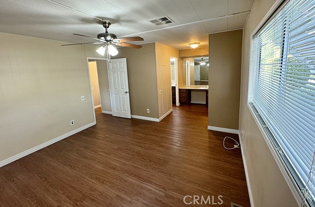 Detail Gallery Image 4 of 24 For 2851 Rolling Hills Dr #49,  Fullerton,  CA 92835 - 2 Beds | 2 Baths