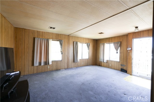 Detail Gallery Image 11 of 40 For 1801 E. Collins Ave #65,  Santa Ana,  CA 92867 - 2 Beds | 2 Baths