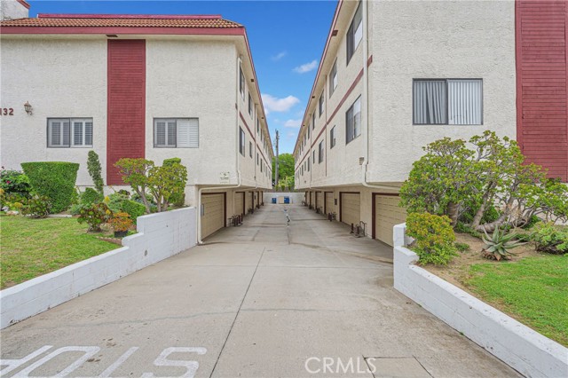 Detail Gallery Image 10 of 10 For 200 S Electric Ave a,  Alhambra,  CA 91801 - 3 Beds | 2/1 Baths