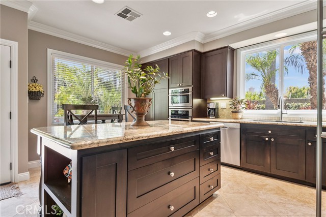 14 San Angelo, Lake Forest photo 19