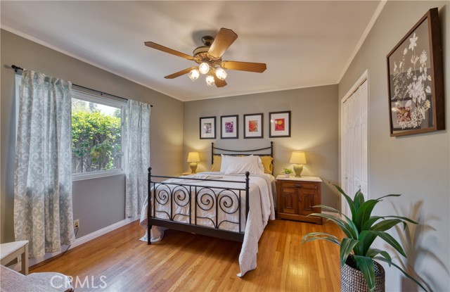 430 N Canyon Boulevard, Monrovia CA: https://media.crmls.org/medias/65243e8c-7081-4aea-ac17-5682a14ca2f8.jpg
