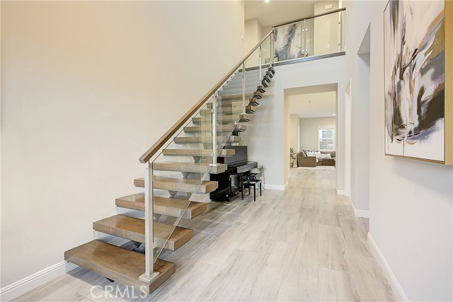 6524ef01 15b9 4b26 944d 406ea314c6eb