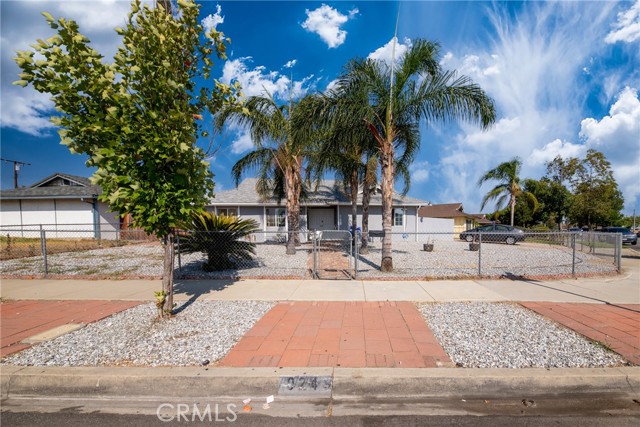 Image 3 for 924 N Mariposa Ave, Ontario, CA 91764