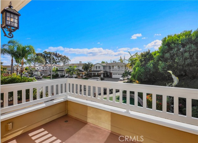 Detail Gallery Image 50 of 74 For 16 Lapis Avenue, Dana Point,  CA 92629 - 5 Beds | 5/1 Baths