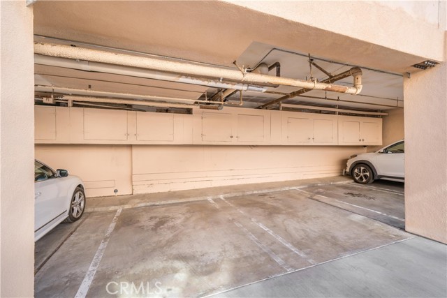 Detail Gallery Image 13 of 15 For 5403 Newcastle Ave #10,  Encino,  CA 91316 - 1 Beds | 1 Baths
