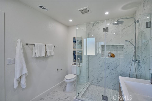 Detail Gallery Image 20 of 37 For 4713 Sepulveda Bld, Torrance,  CA 90505 - 3 Beds | 2 Baths