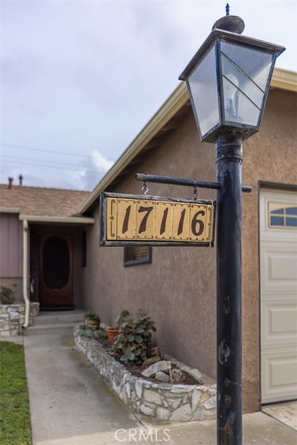 Detail Gallery Image 2 of 41 For 17116 Wilton Pl, Torrance,  CA 90504 - 4 Beds | 2 Baths