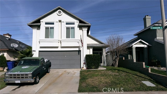 Detail Gallery Image 1 of 36 For 14750 Shadow Dr, Fontana,  CA 92337 - 3 Beds | 2/1 Baths