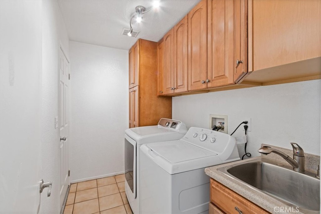 MLS #OC25152158 image #15