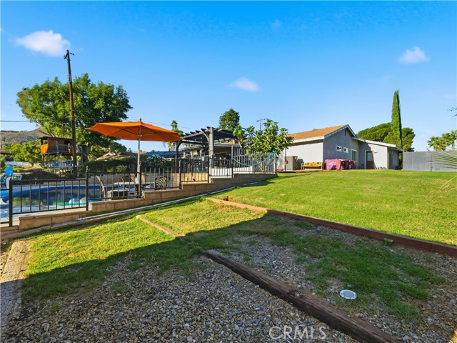 Detail Gallery Image 33 of 41 For 7166 Alviso Ave, Jurupa Valley,  CA 92509 - 4 Beds | 2 Baths