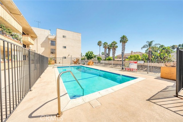 Detail Gallery Image 21 of 25 For 19029 Nordhoff St #105,  Northridge,  CA 91324 - 2 Beds | 2 Baths