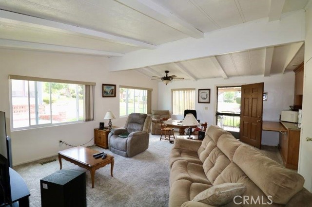 Detail Gallery Image 13 of 32 For 1251 Sky Lake Ave #330,  Brea,  CA 92821 - 2 Beds | 1/1 Baths