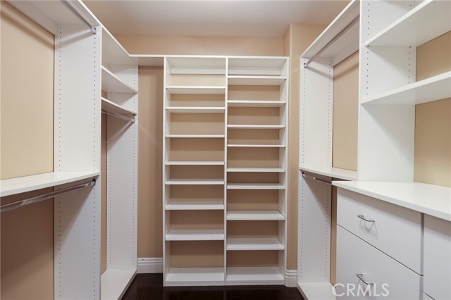 Detail Gallery Image 38 of 51 For 24589 Lola, Newhall,  CA 91321 - 5 Beds | 3 Baths