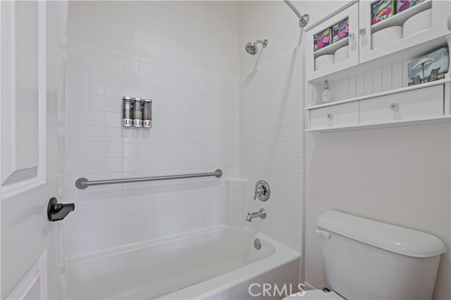 Detail Gallery Image 38 of 62 For 28658 Farrier Dr, Valencia,  CA 91354 - 3 Beds | 3/1 Baths
