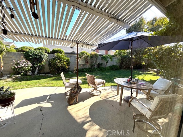Detail Gallery Image 12 of 13 For 5062 Tripoli Ave, Los Alamitos,  CA 90720 - 4 Beds | 2 Baths