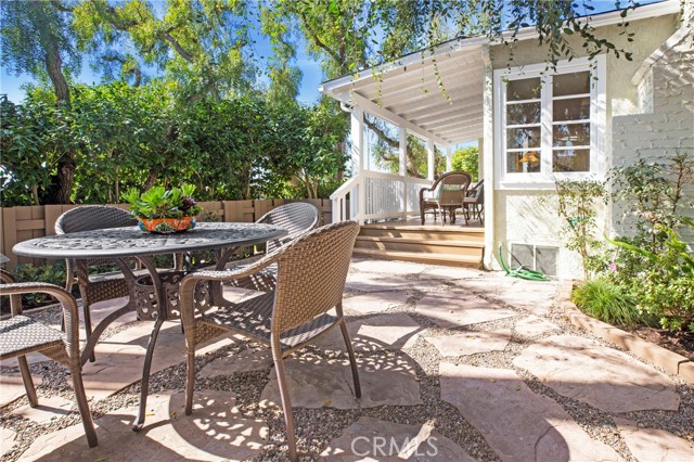 Large entertaining space