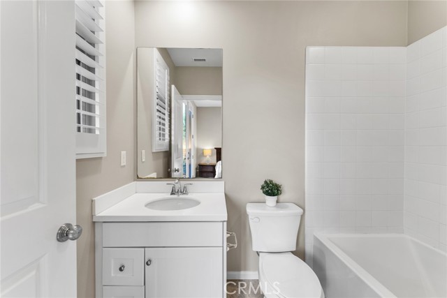 Detail Gallery Image 21 of 40 For 168 Outwest, Irvine,  CA 92618 - 3 Beds | 3 Baths