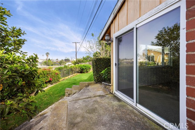 Detail Gallery Image 42 of 56 For 5427 Edgemere Dr, Torrance,  CA 90503 - 4 Beds | 3 Baths