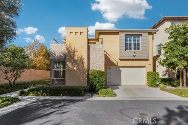 Detail Gallery Image 1 of 61 For 72 Swift, Irvine,  CA 92618 - 4 Beds | 4/1 Baths