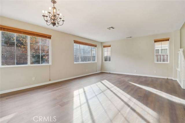 Detail Gallery Image 7 of 49 For 27741 Elderberry St, Murrieta,  CA 92562 - 4 Beds | 3 Baths