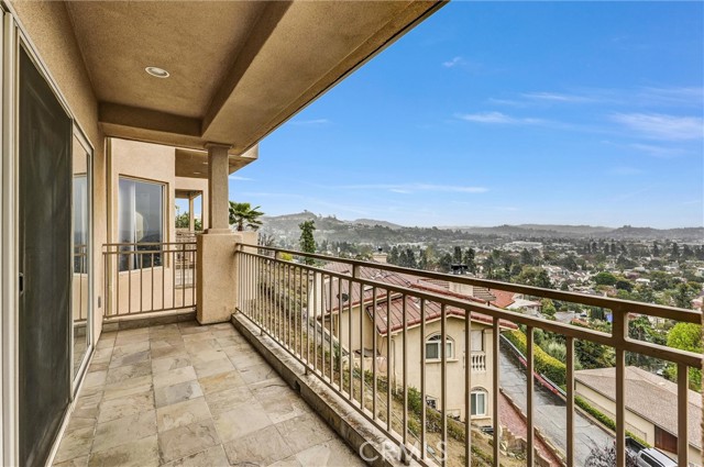 Detail Gallery Image 37 of 43 For 876 Harrington, Glendale,  CA 91207 - 4 Beds | 4 Baths