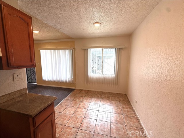 Detail Gallery Image 10 of 15 For 10234 Woodworth Ave #2,  Inglewood,  CA 90303 - 1 Beds | 1 Baths