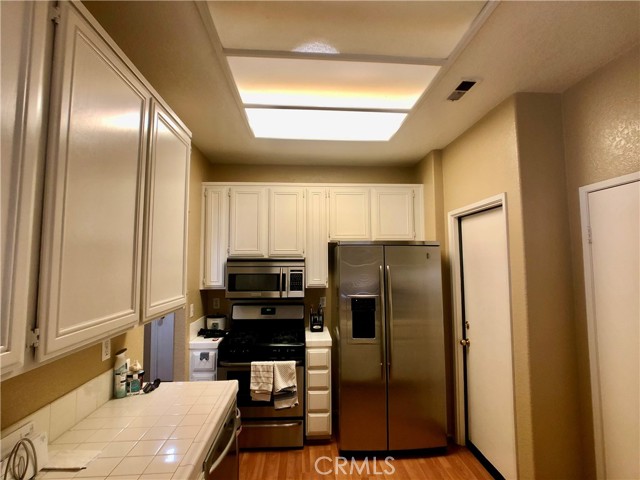 Detail Gallery Image 13 of 37 For 163 Night Heron Ln, Aliso Viejo,  CA 92656 - 2 Beds | 2 Baths