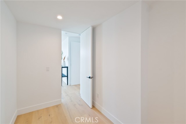 Detail Gallery Image 41 of 54 For 707 2nd St, Hermosa Beach,  CA 90254 - 4 Beds | 4/1 Baths