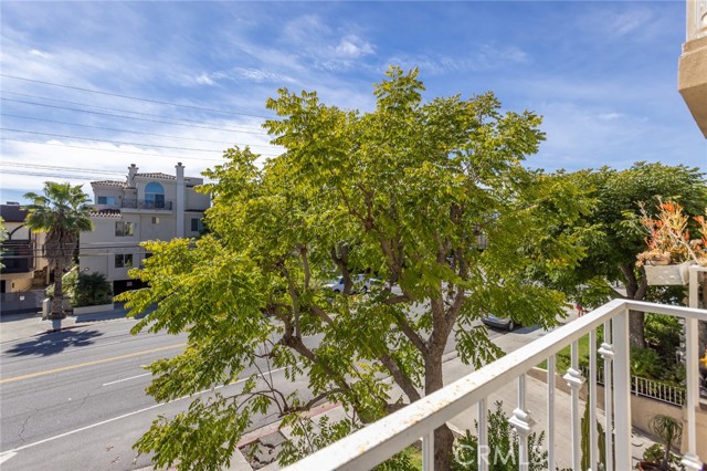 Detail Gallery Image 35 of 55 For 11445 Moorpark, Studio City,  CA 91602 - 2 Beds | 2/1 Baths