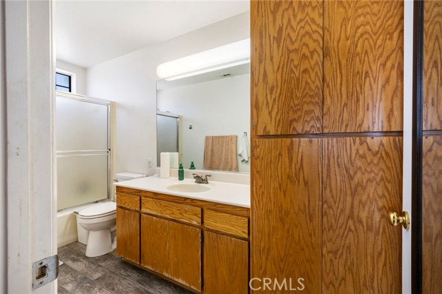 33403 111th Street, Littlerock CA: https://media.crmls.org/medias/65345be5-4a5d-48e9-bef9-cdb8ec699869.jpg