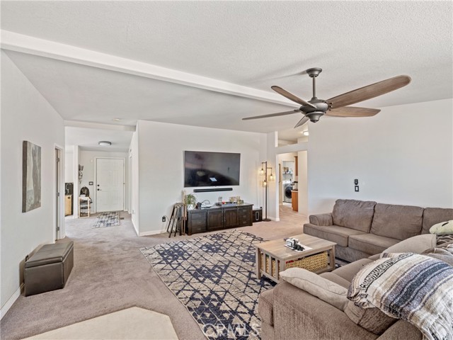 Detail Gallery Image 17 of 45 For 23099 Lucilla Rd, Apple Valley,  CA 92308 - 3 Beds | 2/1 Baths